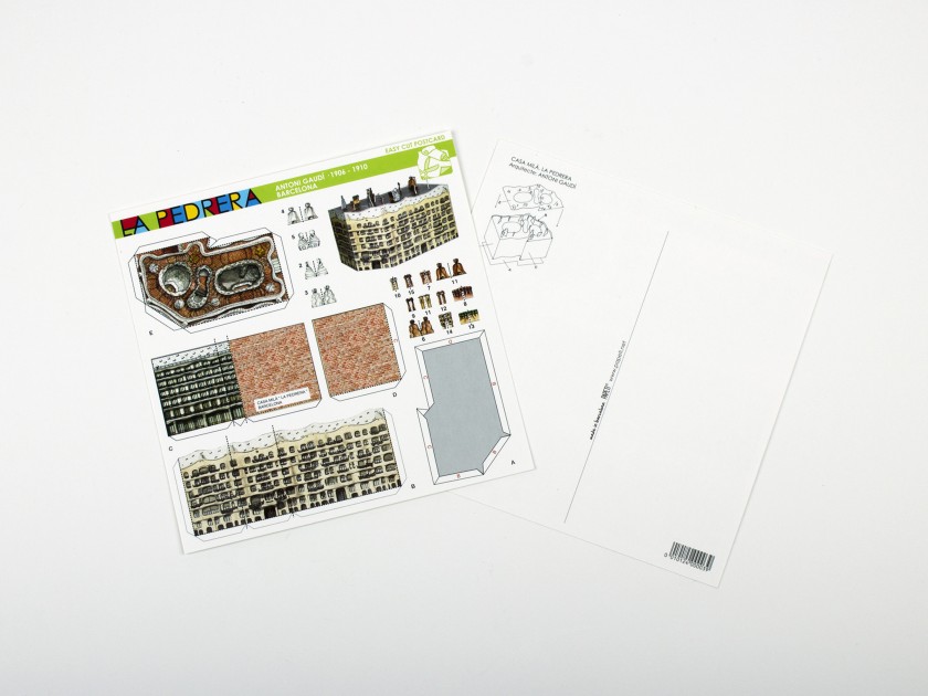 Recto of a card containing the pieces to be cut out to build a mini model of the Pedrera