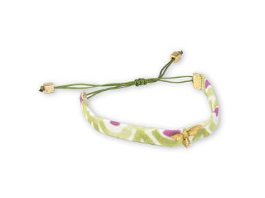 bracelet en tissu fleuri vert avec une abeille dorée cousue