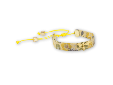bracelet en tissu fleuri dans les tons moutarde avec une abeille dorée cousue