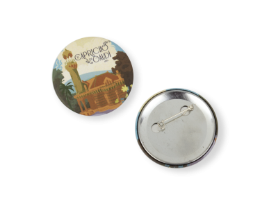 badge seen from the front and back representing a vintage illustration of El Capricho de Gaudí