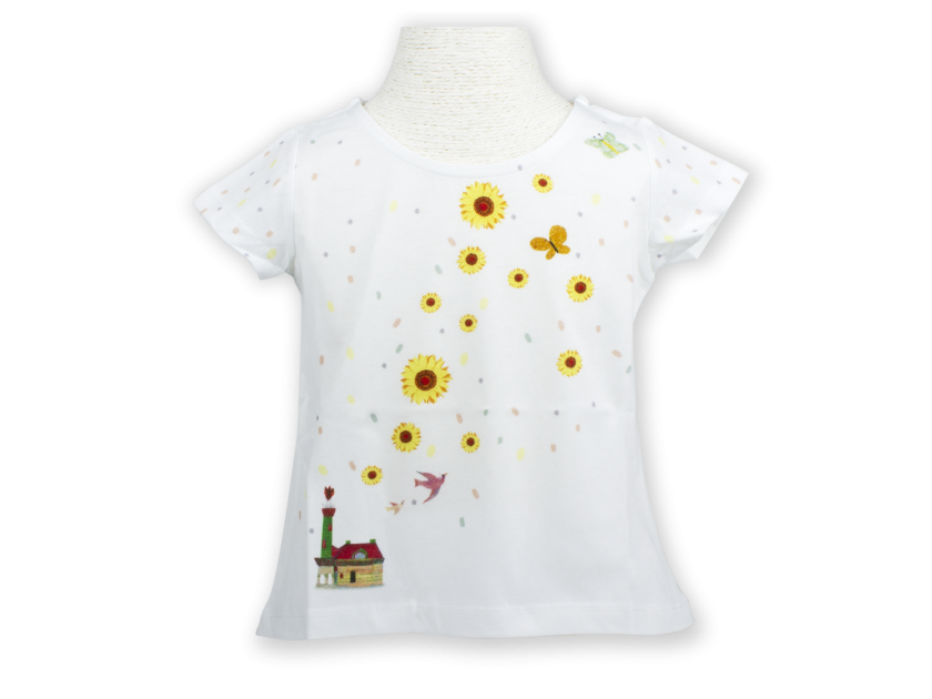 camiseta blanca con diseño de girasol