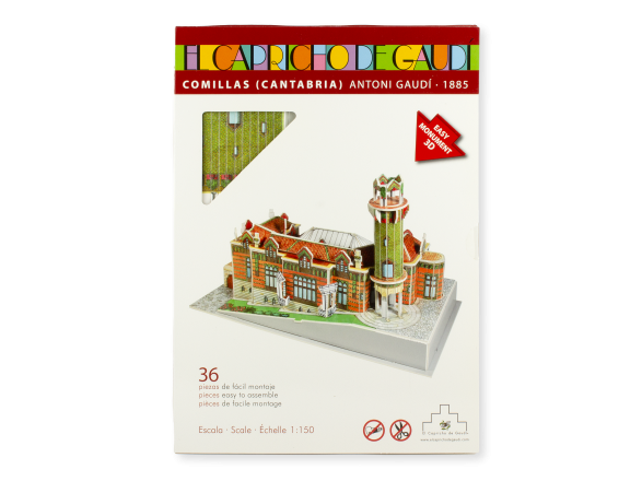 cardboard sleeve showing a 3D puzzle model of El Caprico de Gaudí